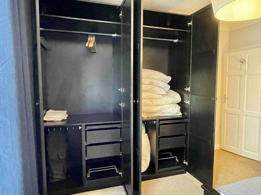 Portsmouth Urban Haven Apartment Bagian luar foto