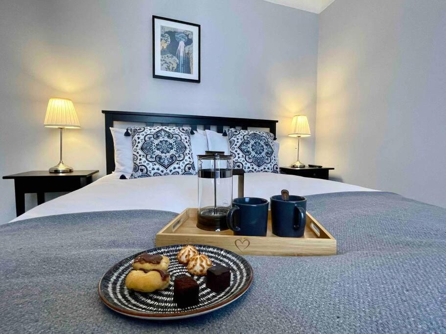 Portsmouth Urban Haven Apartment Bagian luar foto